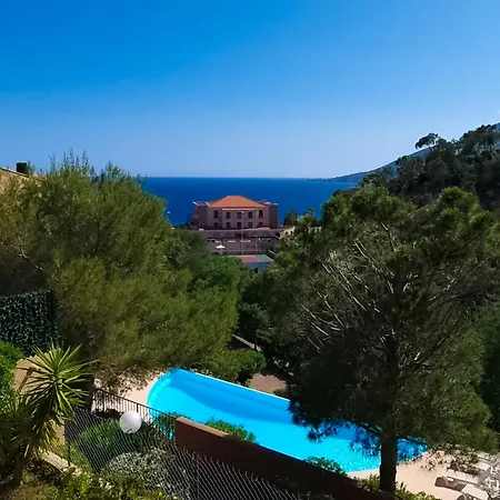 Sea View Flat 5 Minutes From The * Theoule-sur-Mer