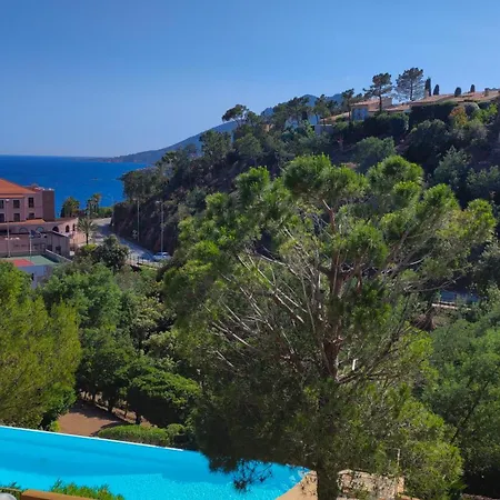 Sea View Flat 5 Minutes From The *