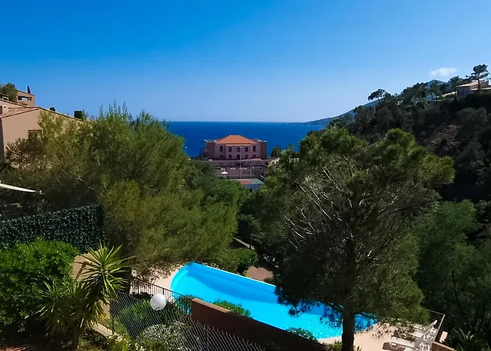 Sea View Flat 5 Minutes From The * Théoule-sur-Mer
